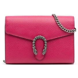 Carteira Gucci Mini Dionysus em Couro Rosa com Corrente Rosa