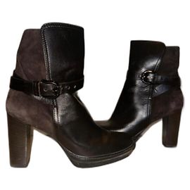 Tod's Leather Ankle Boots Brown Size 37 Brown