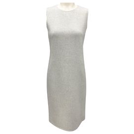 Ärmelloses Sheath-Kleid aus hellgrauer Kaschmir mit Hahnentrittmuster von Akris Grau