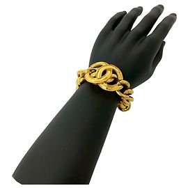 Pulseira de charme dourado com motivo Coco Mark da Chanel Dourado