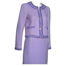 Saia e jaqueta Chanel lilás FR 42 Roxo