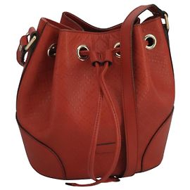 Gucci Heller Eimer Tasche aus Diamante-Leder klein Orange