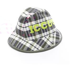 Gucci-Chapéu de nylon ICCUG da Gucci-Branco