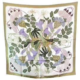 Bufanda de seda Flora Graeca pastel vintage Hermès 1983 Goulandris Beige