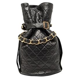 Bolso de cadena con drawstring matelassé Coco Mark de CHANEL Negro