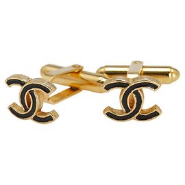 Abotoaduras Chanel Coco Mark Dourado