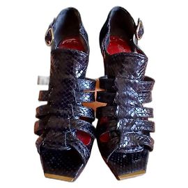 Sandali Robert Clergerie in Pitone Nero Nero