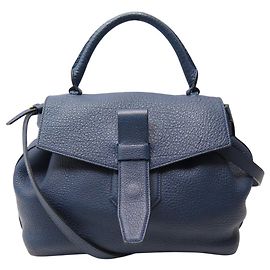 LANCEL CHARLIE MM HAND BAG A06838 NAVY BLUE LEATHER SHOULDER STRAP Navy blue