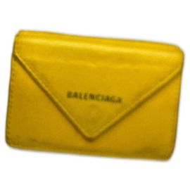 Tarjetero de cuero postal vintage Balenciaga amarillo Amarillo