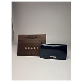 Vintage Gucci Patent Leather Wallet navy button off Navy blue