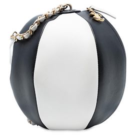 Bolsa Coco Beach em couro de bezerro preto Chanel Outro