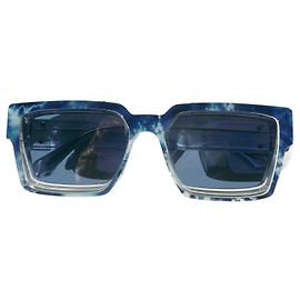 LOUIS VUITTON 1.1 Millionaires Sunglasses New Light blue