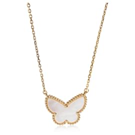 Pendentif Papillon Lucky Alhambra en Or Jaune et Nacre de Van Cleef & Arpels Autre