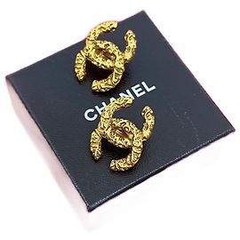 Orecchini Coco Mark di Chanel D'oro Metallico
