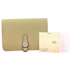 Billetera compacta Dogon de cuero Togo de Hermès Blanco
