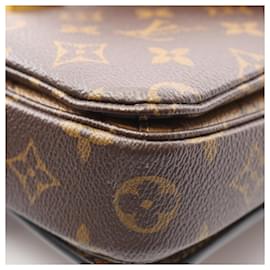 Louis Vuitton-Louis Vuitton Pochette Metis MM Handbag-Brown