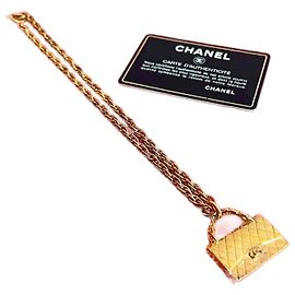 Pendentif Accessoire Collier Matelassé Chanel Doré Métallisé