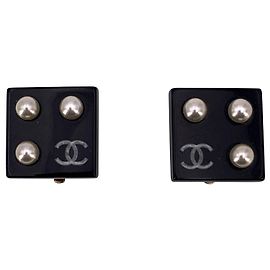 Chanel Vintage Black Square Small Studs Clip-On Earrings Black