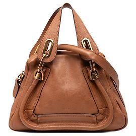 Bolsa Paraty em couro de bezerro texturizado marrom Chloé Marrom