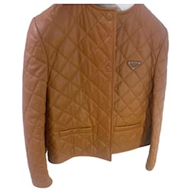Prada Padrão, ligeiramente cortado Camelo