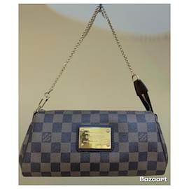 Louis Vuitton-Clutch Eva-Marrom