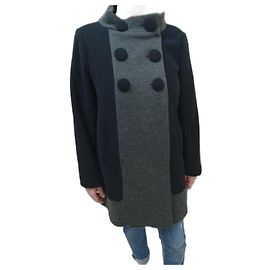 Tara Jarmon Z. Victory Black and Grey Wool Coat Black Grey