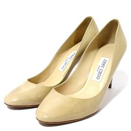 Lackleder-Pumps von Jimmy Choo Beige