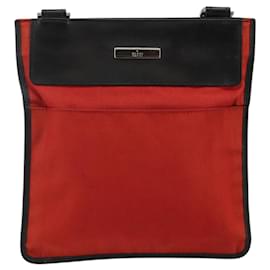 Gucci Nylon Messenger mit Fronttasche Rot