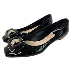 Sapatilhas Christian Dior Pretas em Verniz 38 Preto Gold hardware