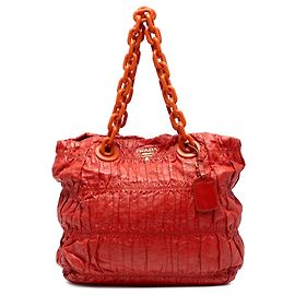 Sac à main Prada Gaufre en vernis orange avec chaîne Rouge Orange