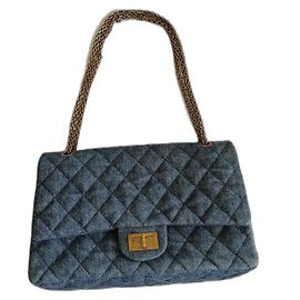 Borsa a tracolla Chanel 2.55 Reissue 227 Blu