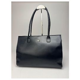 Vintage Courreges Lederhandtasche schwarz Schwarz