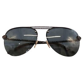 Louis Vuitton Monogram Sonnenbrille im Uhrzeigersinn Grau