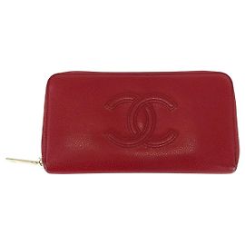 Carteira de couro vermelho Chanel com hardware dourado Vermelho