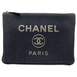 Chanel Blue Medium Denim Deauville O Case Clutch Blue Navy blue