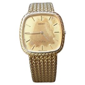Montre à quartz rétro plaquée or Seiko Dolce réf. 8N40-5040 Doré