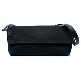 Fendi Schwarze Canvas Baguette Schultertasche Schwarz