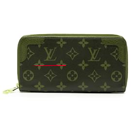 Louis Vuitton-Louis Vuitton Brown Monogram Retiro Zippy Wallet-Brown