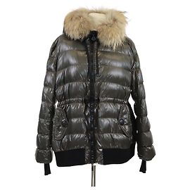 Jaqueta puffer com capuz de nylon e pele Moncler verde exército Outro