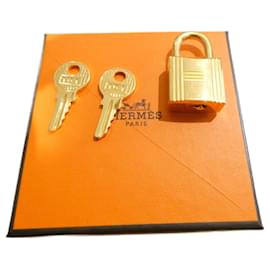 Hermès goldplated Stahlverschluss für Hermès Birkin und Kelly Taschen, Mikrokratzer Gold hardware