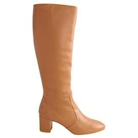 Botas Stuart Weitzman de couro marrom Marrom