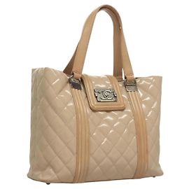 Borsa Boy trapuntata Chanel in pelle di vitello invecchiata e lucida Beige