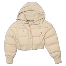 Jacquemus Jacken Beige