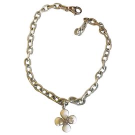 Lindo colar DOLCE & GABBANA com flor, pedras brancas e logotipo Prata Branco