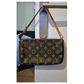 Louis Vuitton-Pochete de acessórios-Marrom