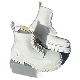 Balenciaga Strike Stiefeletten Weiß
