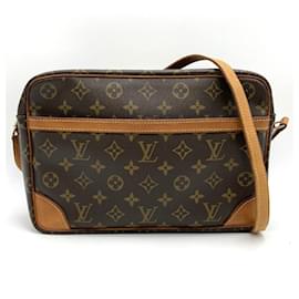 Louis Vuitton-Bolsa de Ombro Trocadero PM Louis Vuitton-Marrom