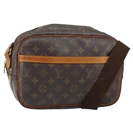 Bolsa Reporter Louis Vuitton em canvas Monogram PM Marrom