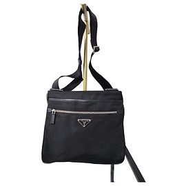 Bolsa transversal/ombro em nylon Saffiano preta da Prada Preto