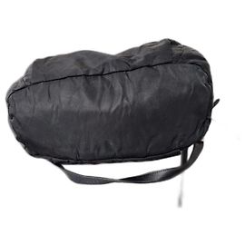 Prada Nylon Handtasche/Satchel Schwarz Schwarz